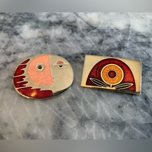 De Passille Sylvestre Jewelry - Pair Brooch De Passille Sylvestre Enamel Vintage MCM Made in Canada Face Flower